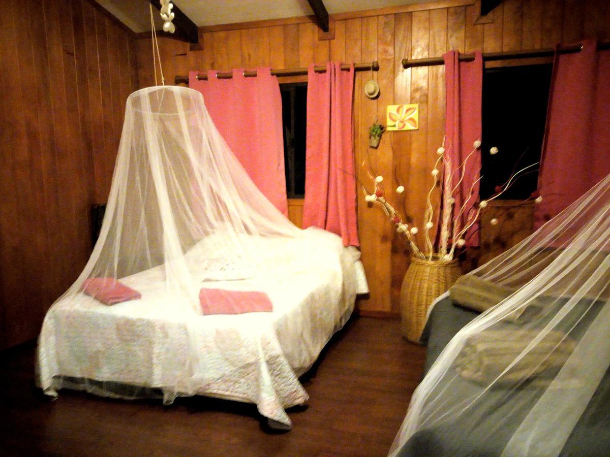 Hotel Haere Mai I Te Fare à Teavaro Extérieur photo