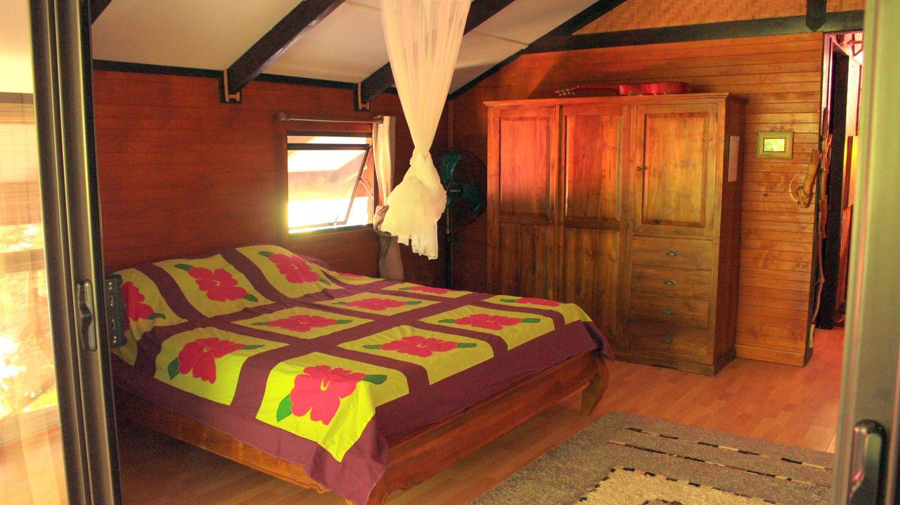 Hotel Haere Mai I Te Fare à Teavaro Extérieur photo