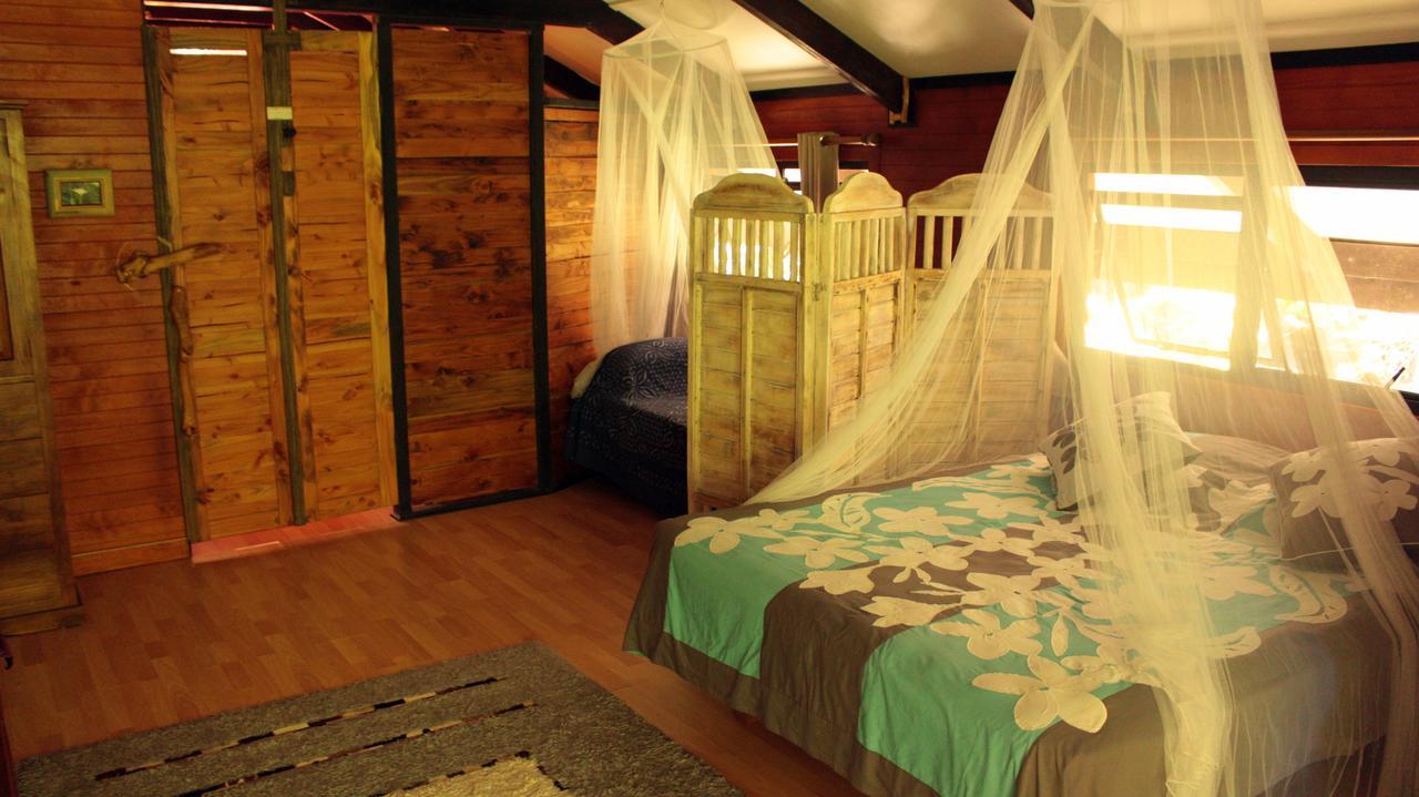 Hotel Haere Mai I Te Fare à Teavaro Extérieur photo